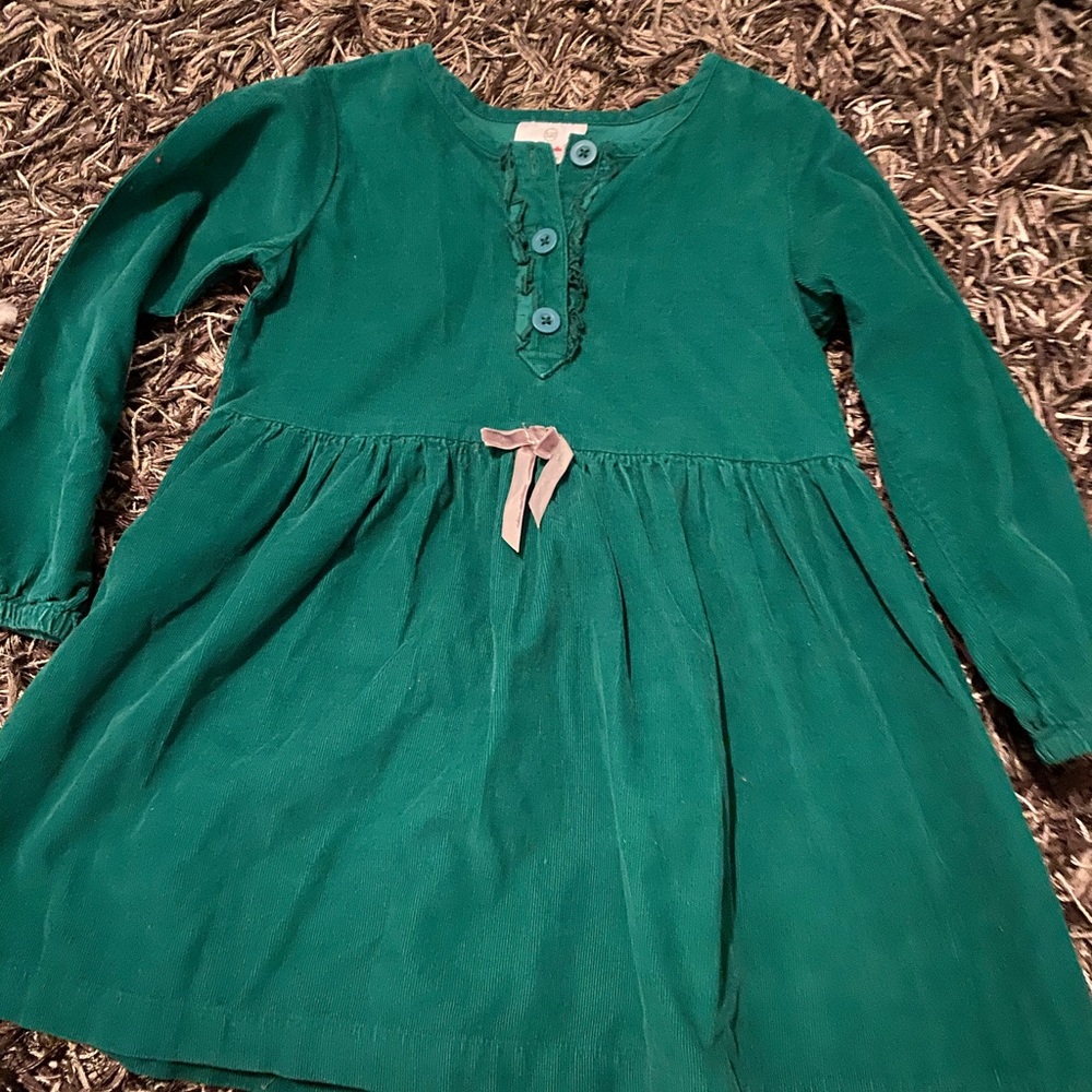 Hanna Andersson Green Corduroy Ruffle front dress.